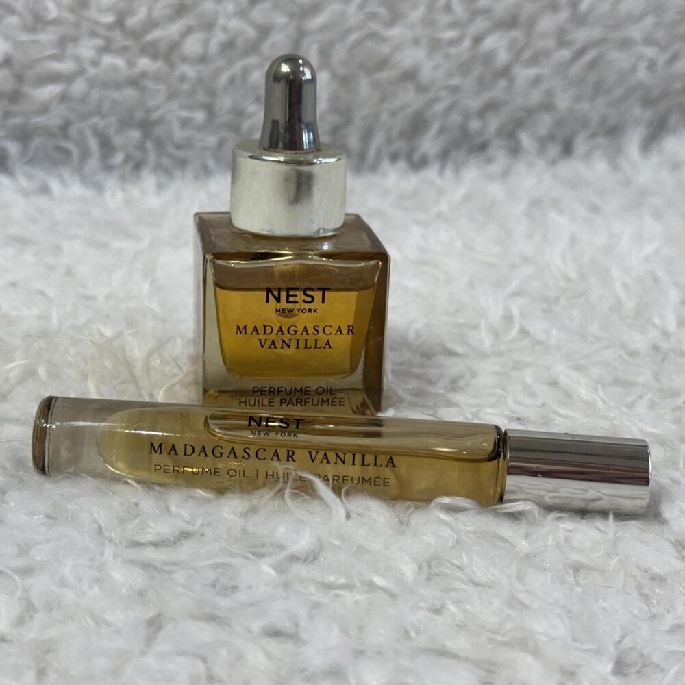 Nest Madagascar Vanilla Perfume Oil Set - 1 fl oz Bottle & 0.2 fl Travel #TM225